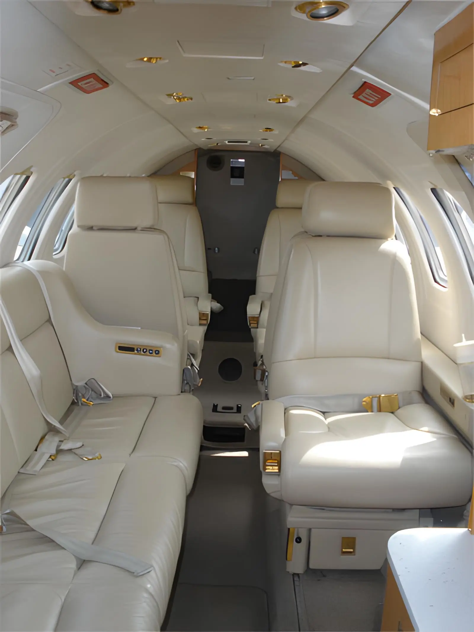 Cessna Citation S/II 4X-COZ operated by LynxJet - Private Flights Ltd, exterior