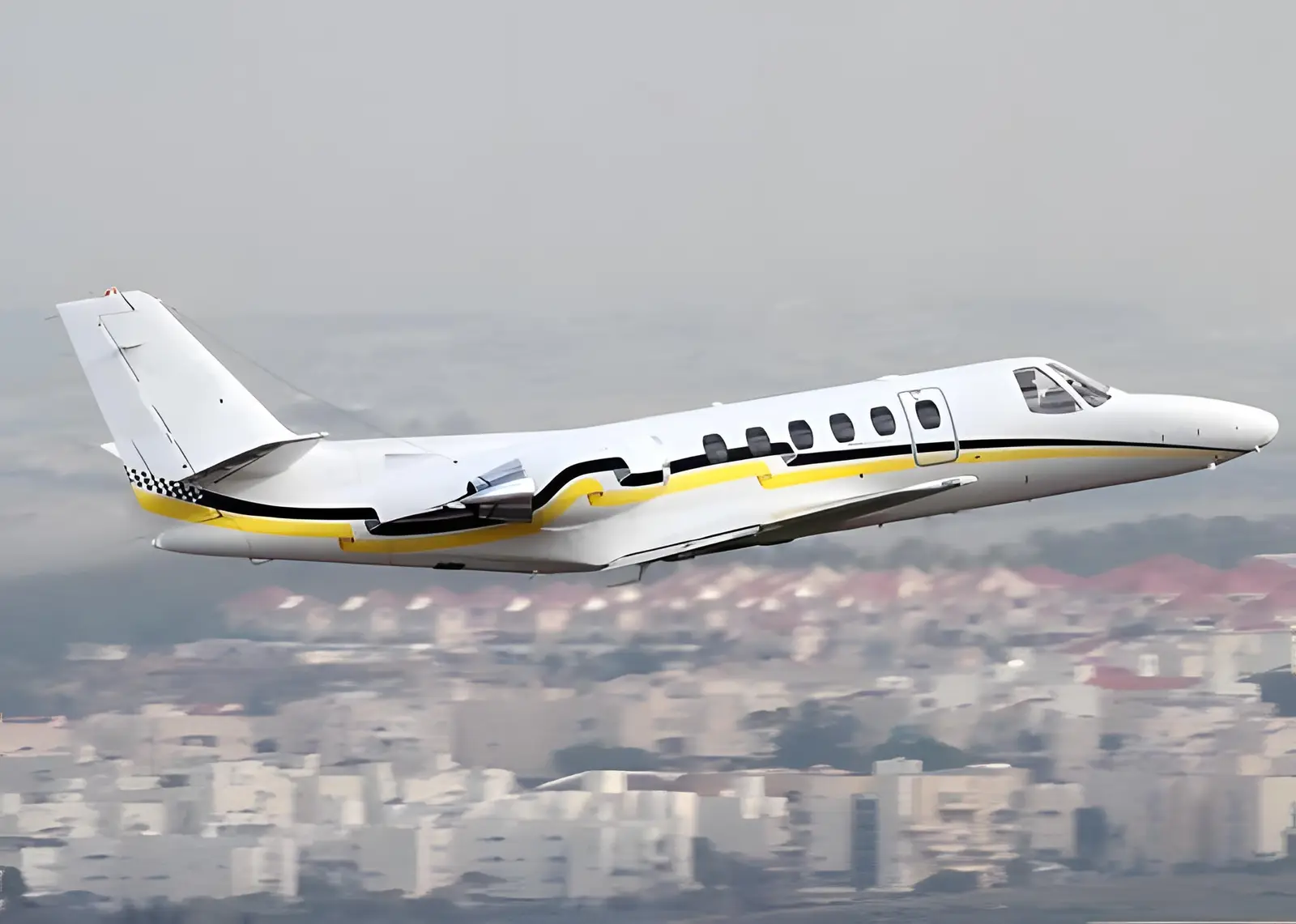 Cessna Citation S/II 4X-COZ operated by LynxJet - Private Flights Ltd photo 3