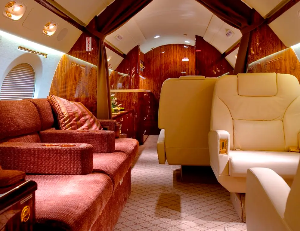 Gulfstream IV-SP 4X-CPX operated by LynxJet - Private Flights Ltd photo 2
