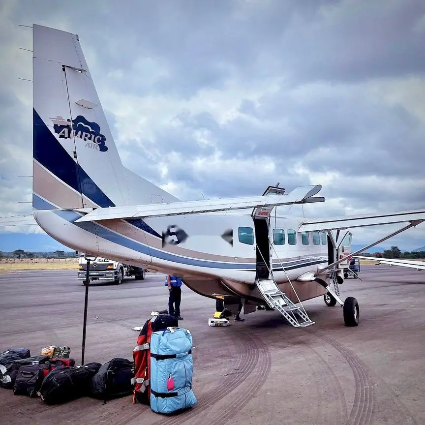 Cessna 208B Grand Caravan 5H-AAK operated by Auric Air Services photo 2
