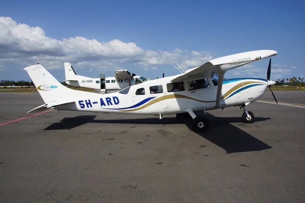 Cessna 207 5H-ARD operated by ZanAir photo 3