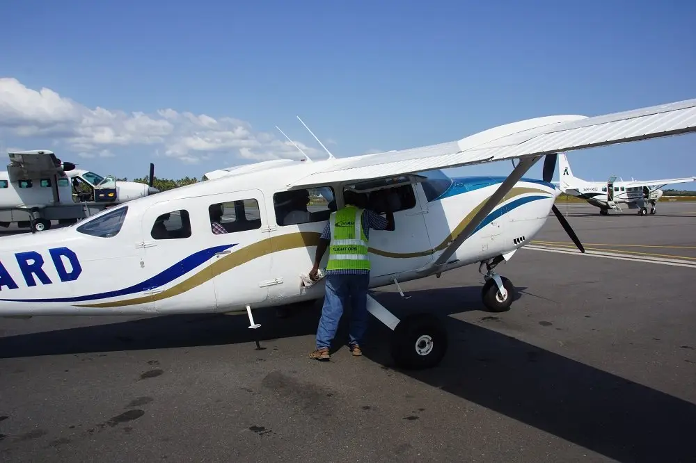 Cessna 207 5H-ARD operated by ZanAir photo 4