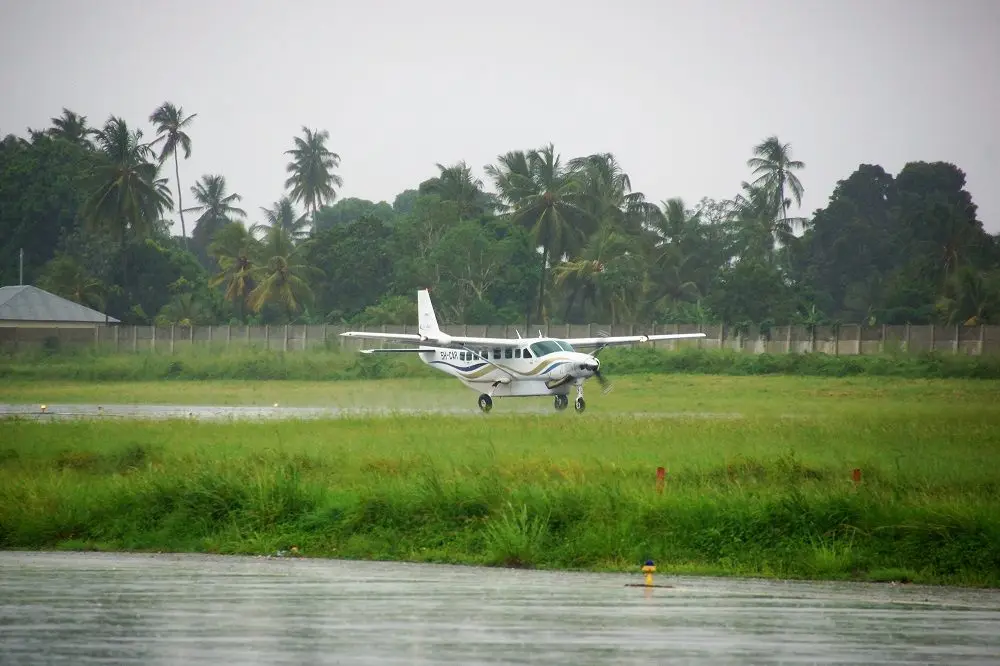 Cessna 208B Grand Caravan 5H-CAR operated by ZanAir, exterior