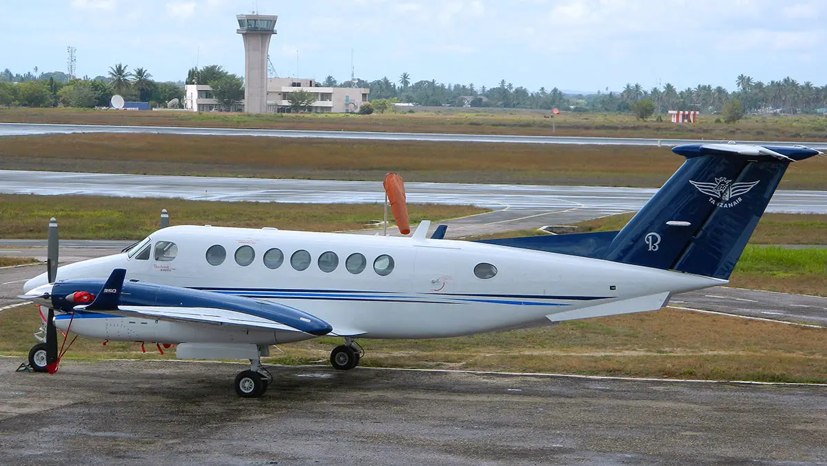 Beechcraft King Air 350iER 5H-DJS operated by Tanzanian Air Services, Ltd. photo 2