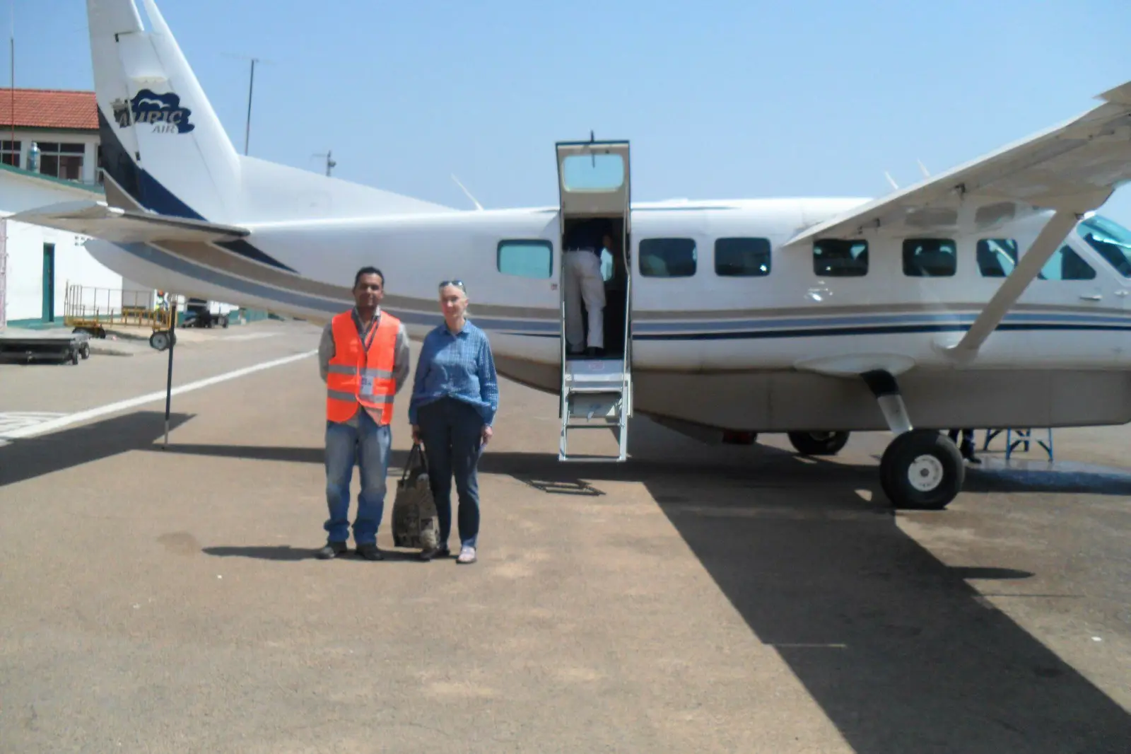 Cessna 208B Grand Caravan 5H-DTS operated by Auric Air Services photo 2