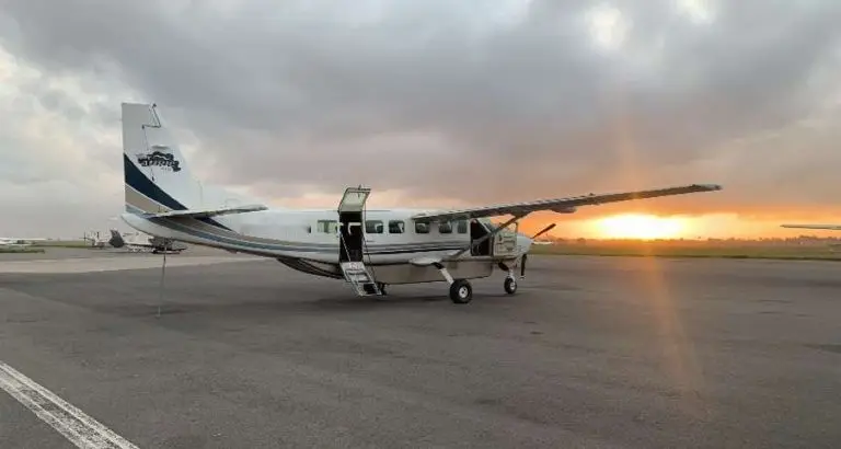 Cessna 208B Grand Caravan 5H-KKC operated by Auric Air Services photo 3