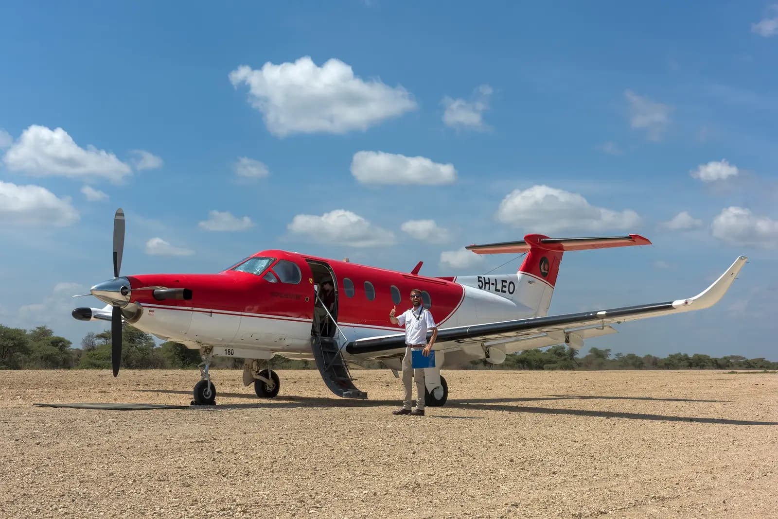 Pilatus PC-12/45 5H-LEO