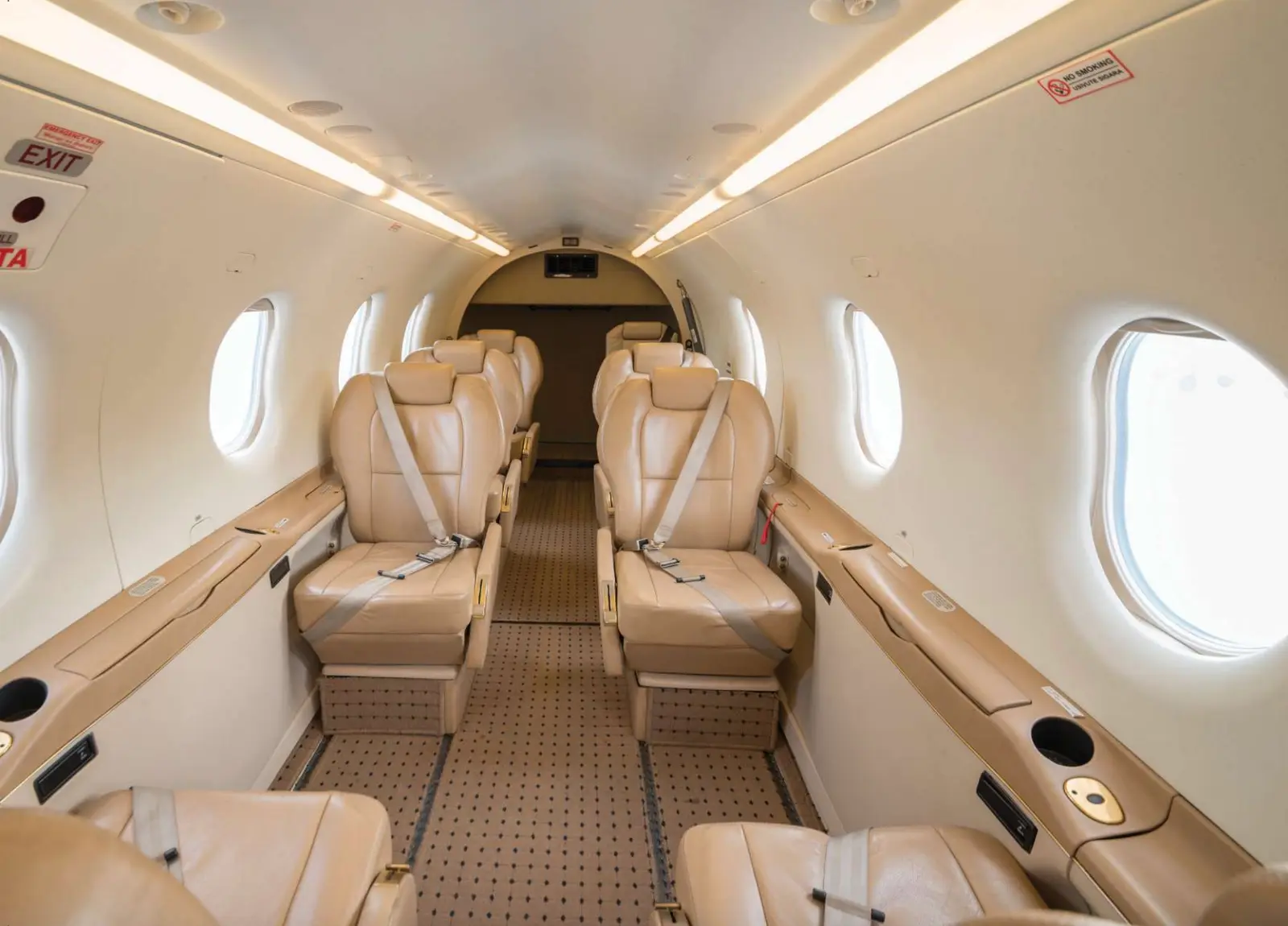 Pilatus PC-12/45 5H-ZOE operated by Coastal Aviation photo 3