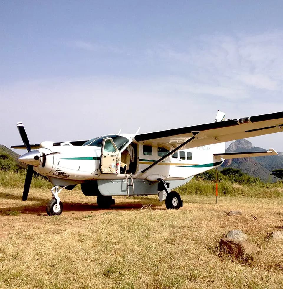 Cessna 208B Grand Caravan 5Y-CCJ operated by Tropic Air photo 2