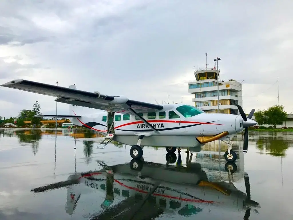 Cessna 208B Grand Caravan 5Y-CGZ operated by Air Kenya Express Ltd photo 3