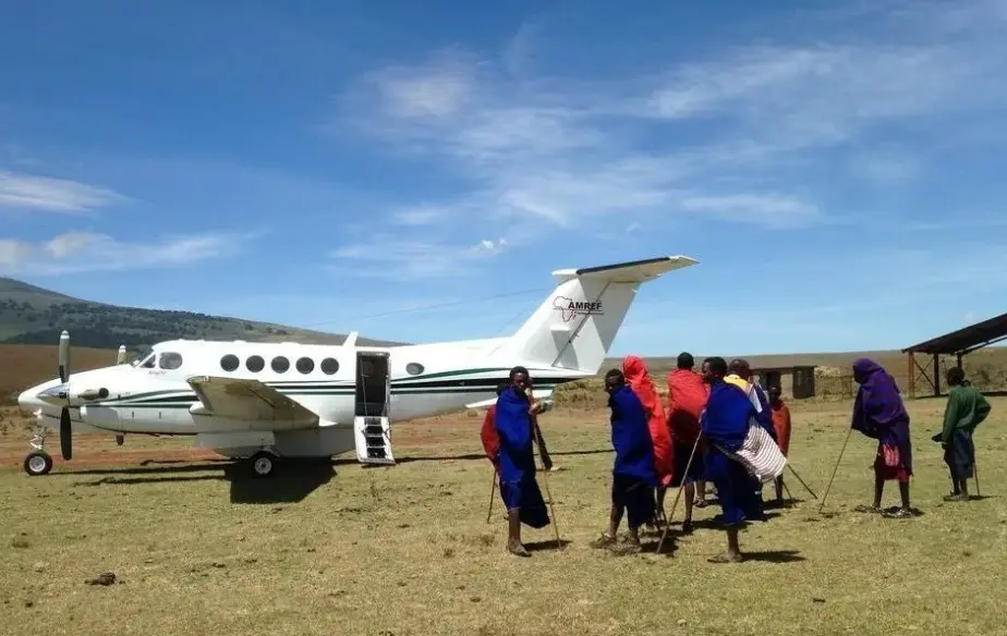 Beechcraft King Air B200 5Y-FDE operated by AMREF Flying Doctors photo 2