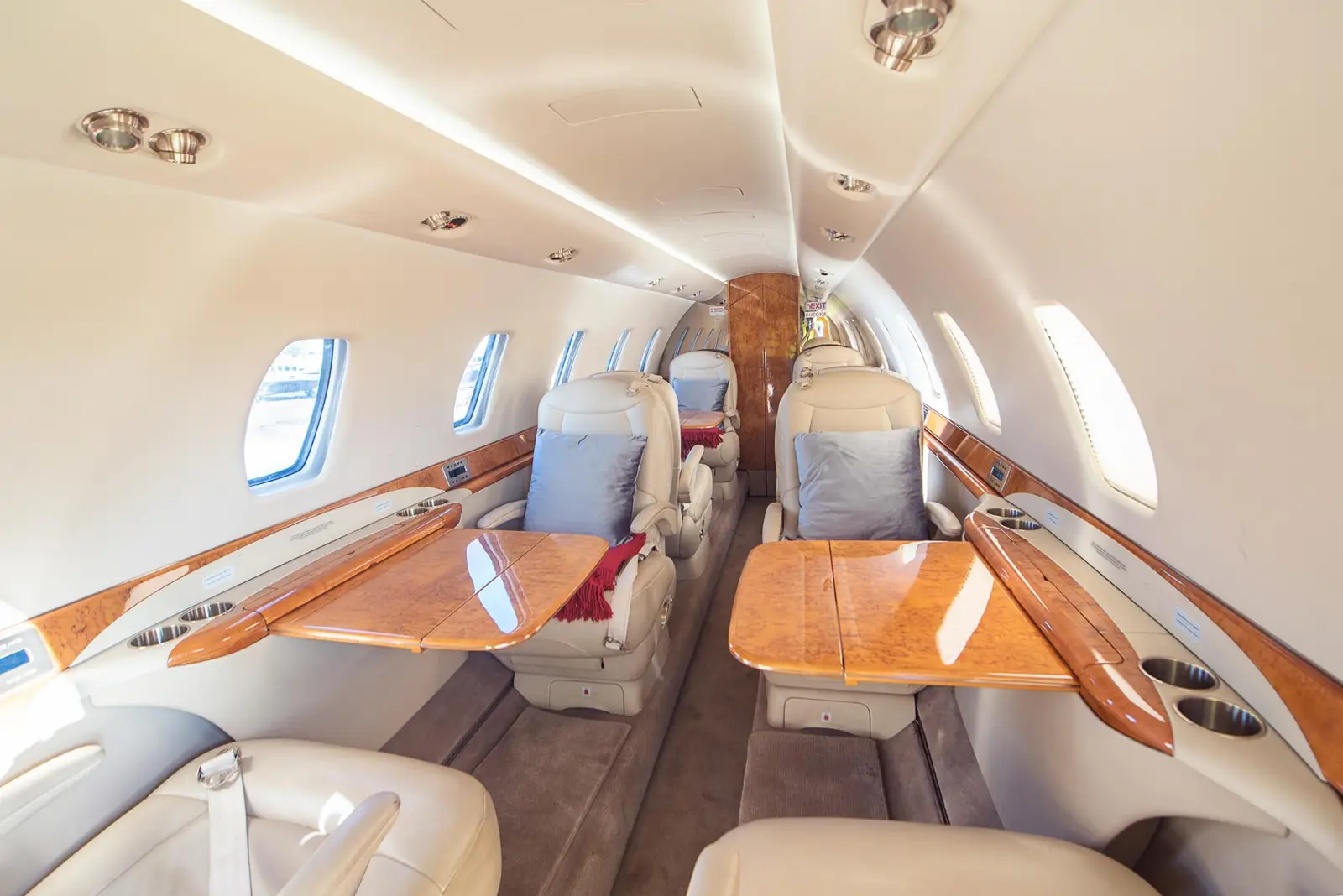 Cessna Citation Sovereign 5Y-PAA operated by Phoenix Aviation photo 2