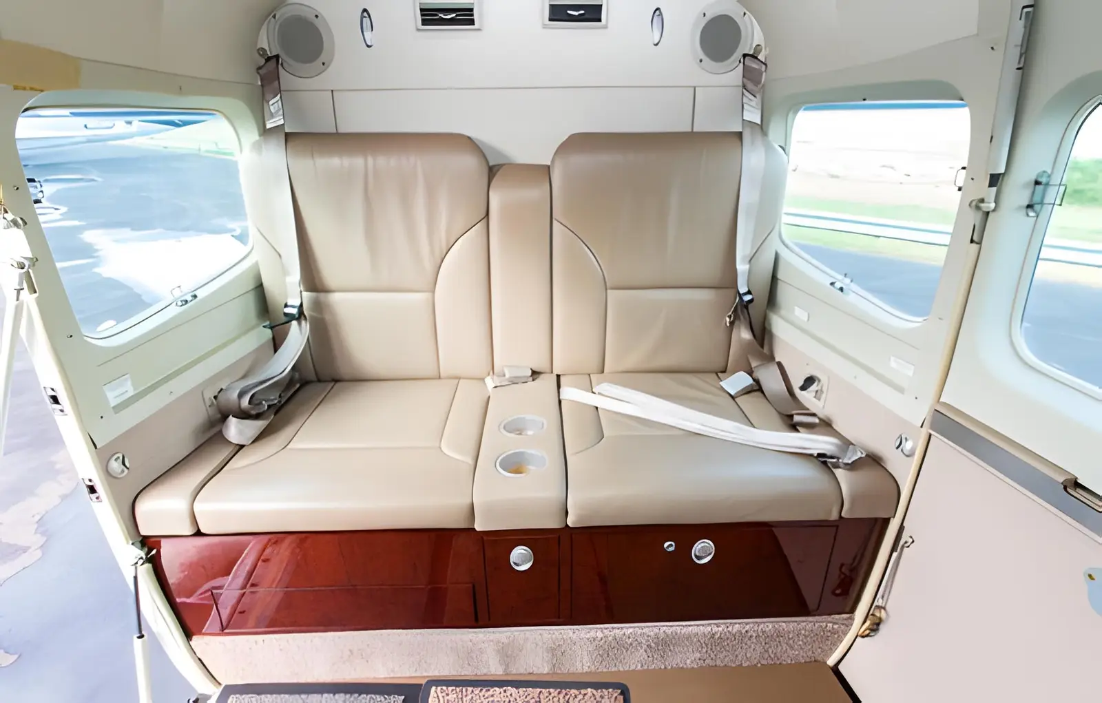 Cessna 208B Grand Caravan 5Y-SXC operated by Scenic Air Safaris photo 5
