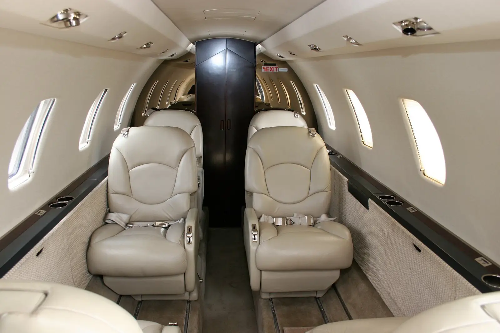 Cessna Citation Excel 5Y-WHB operated by Phoenix Aviation photo 2