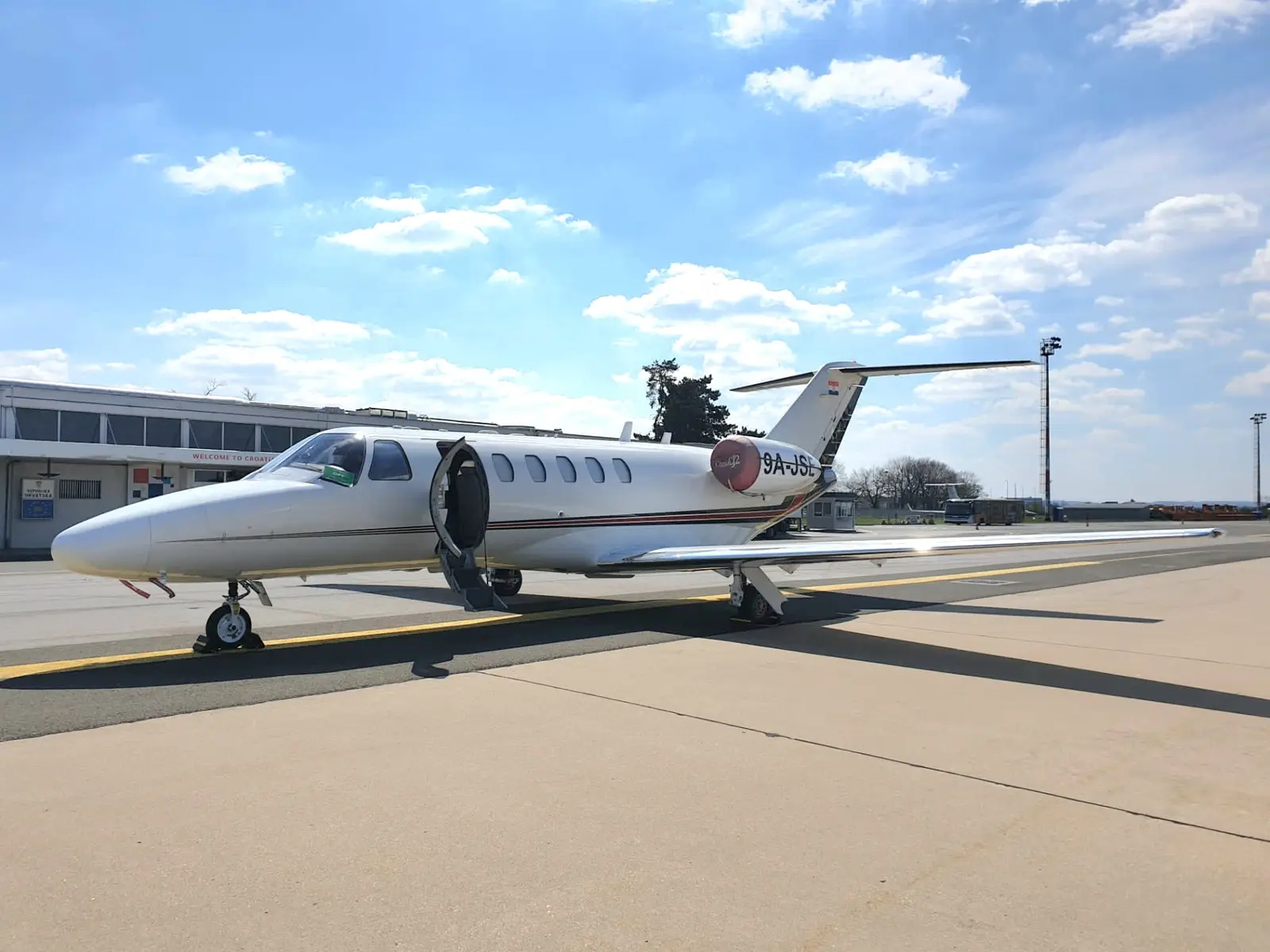 Cessna Citation CJ2 9A-JSE operated by Jung Sky photo 5