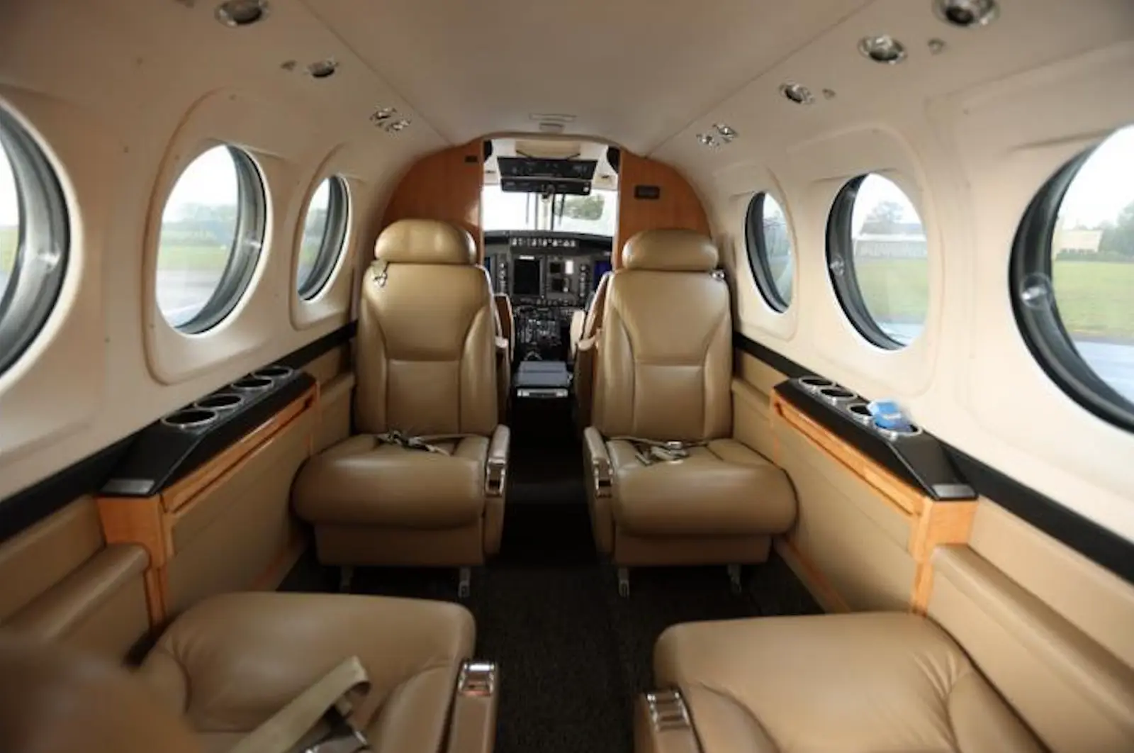 Beechcraft King Air C90GTi 9A-LAN operated by Airport Mali Losinj Ltd. photo 5