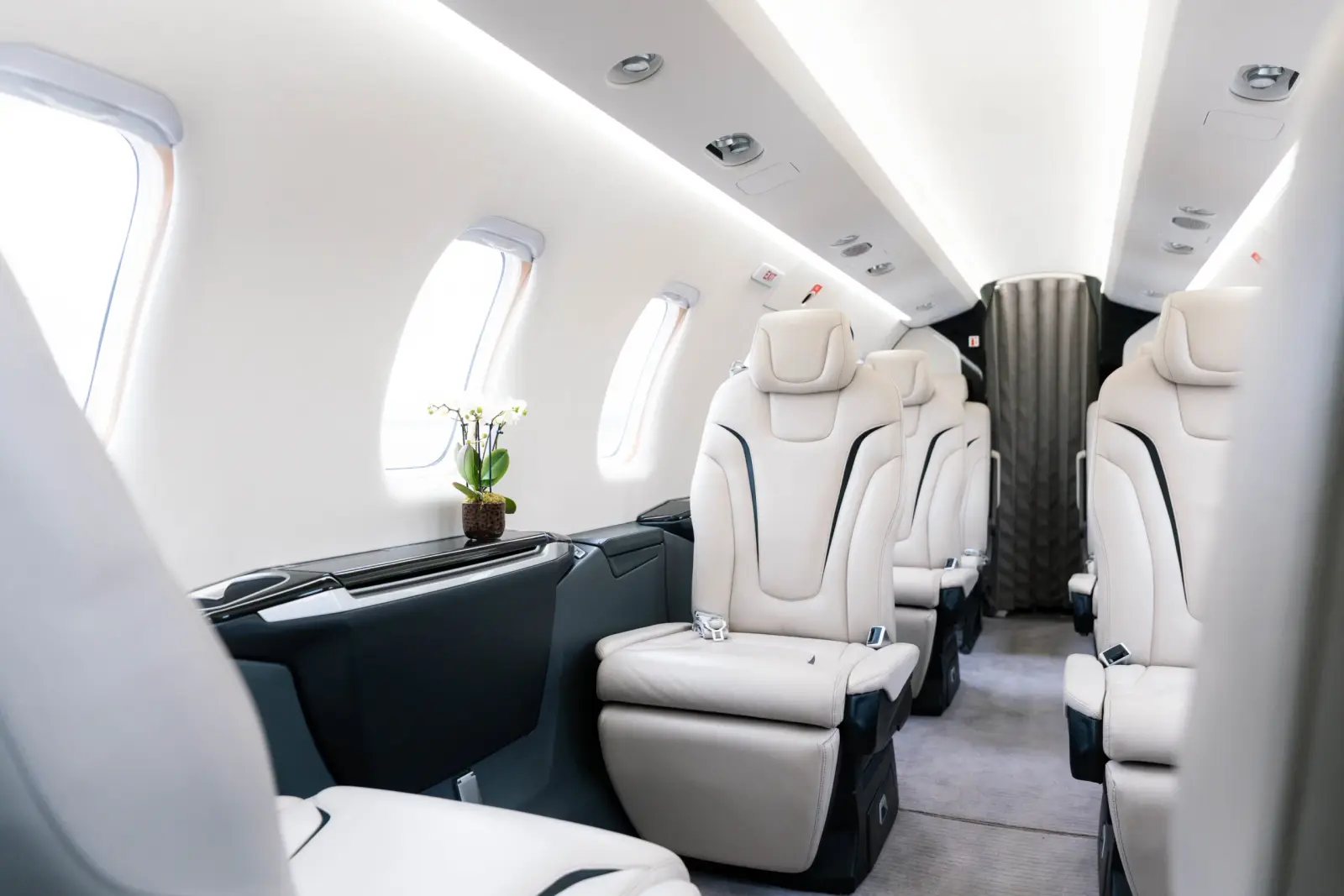 Pilatus PC-24 9H-APX operated by SPARFELL Aviation Group photo 3