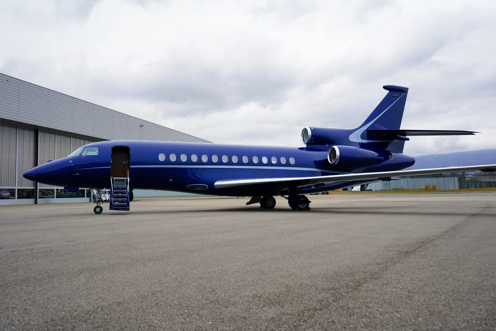 Dassault Falcon 7X 9H-CBH operated by Astonjet photo 2