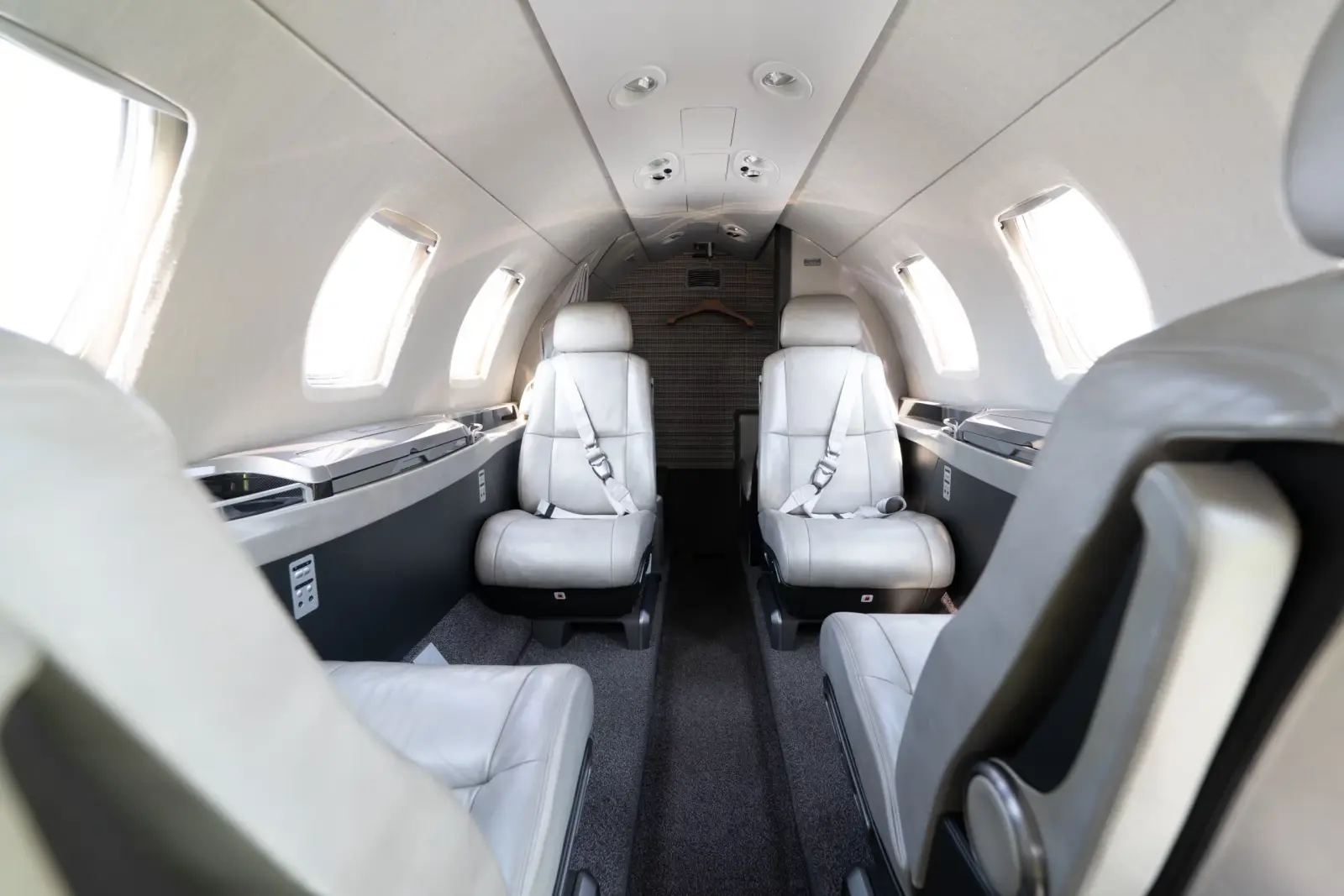 Cessna Citation M2 9H-COB operated by Astonjet photo 4
