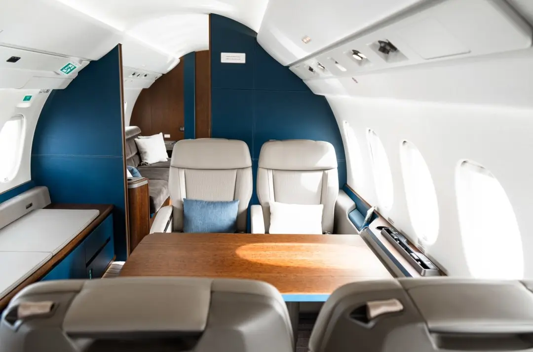 Dassault Falcon 6X 9H-DINA operated by Albinati Aeronautics photo 4