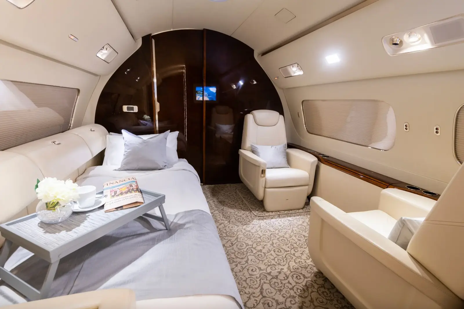 Embraer Lineage 1000 9H-FAY operated by AirX Charter, Ltd. photo 4