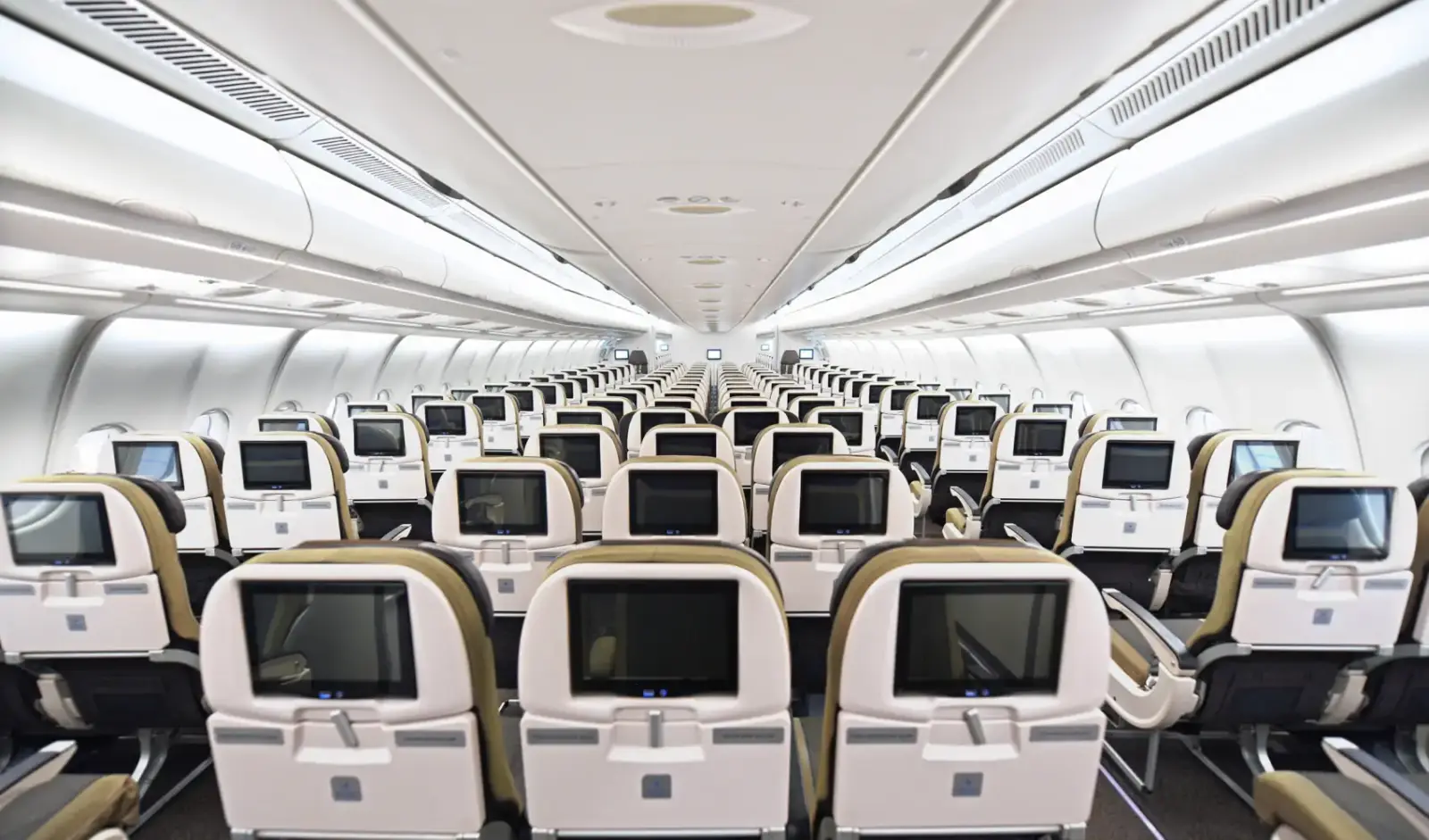Airbus A330-300 9H-HFA operated by Hi Fly - Transportes Aereos, S.A. photo 5