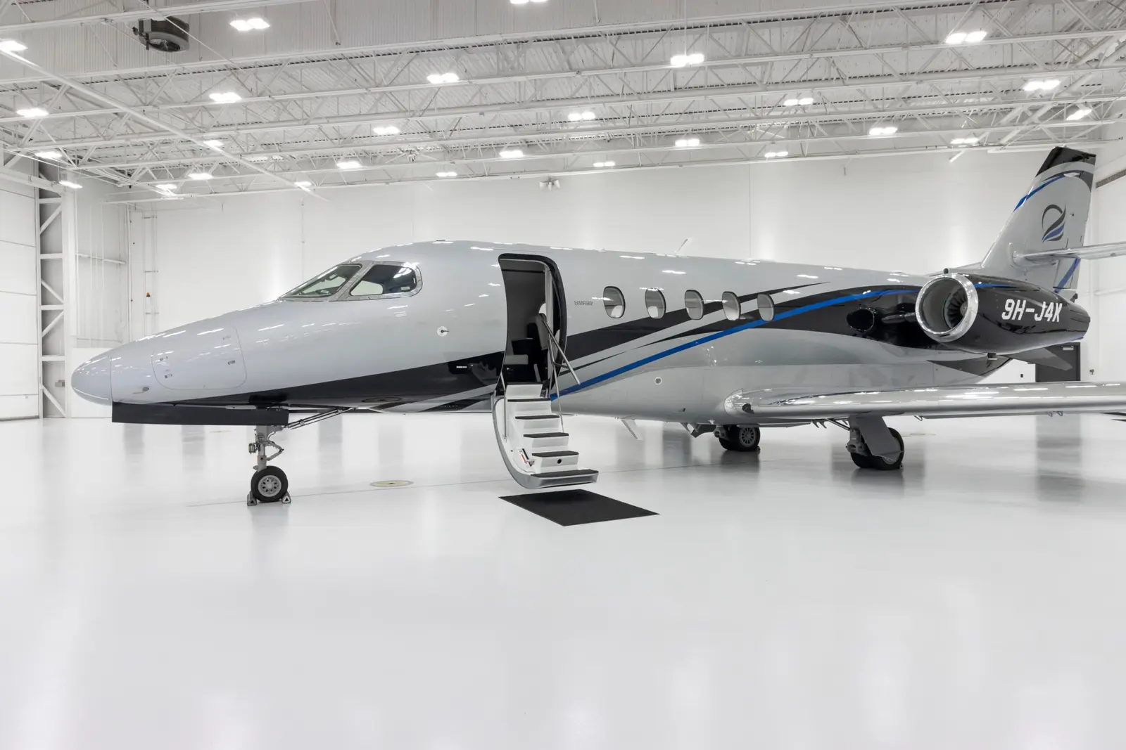 Cessna Citation Latitude 9H-J4K operated by Astonjet photo 5