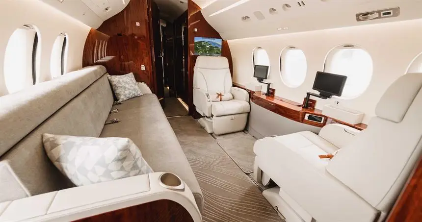 Dassault Falcon 8X 9H-KIM operated by Skyfirst Ltd photo 4