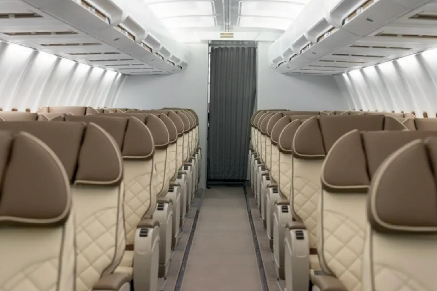 Boeing 737-500 9H-MAC operated by Comlux Aviation photo 2