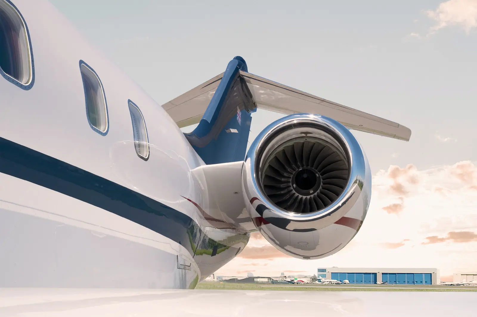 Bombardier Global 5500 9H-MAS operated by TAG Aviation photo 6