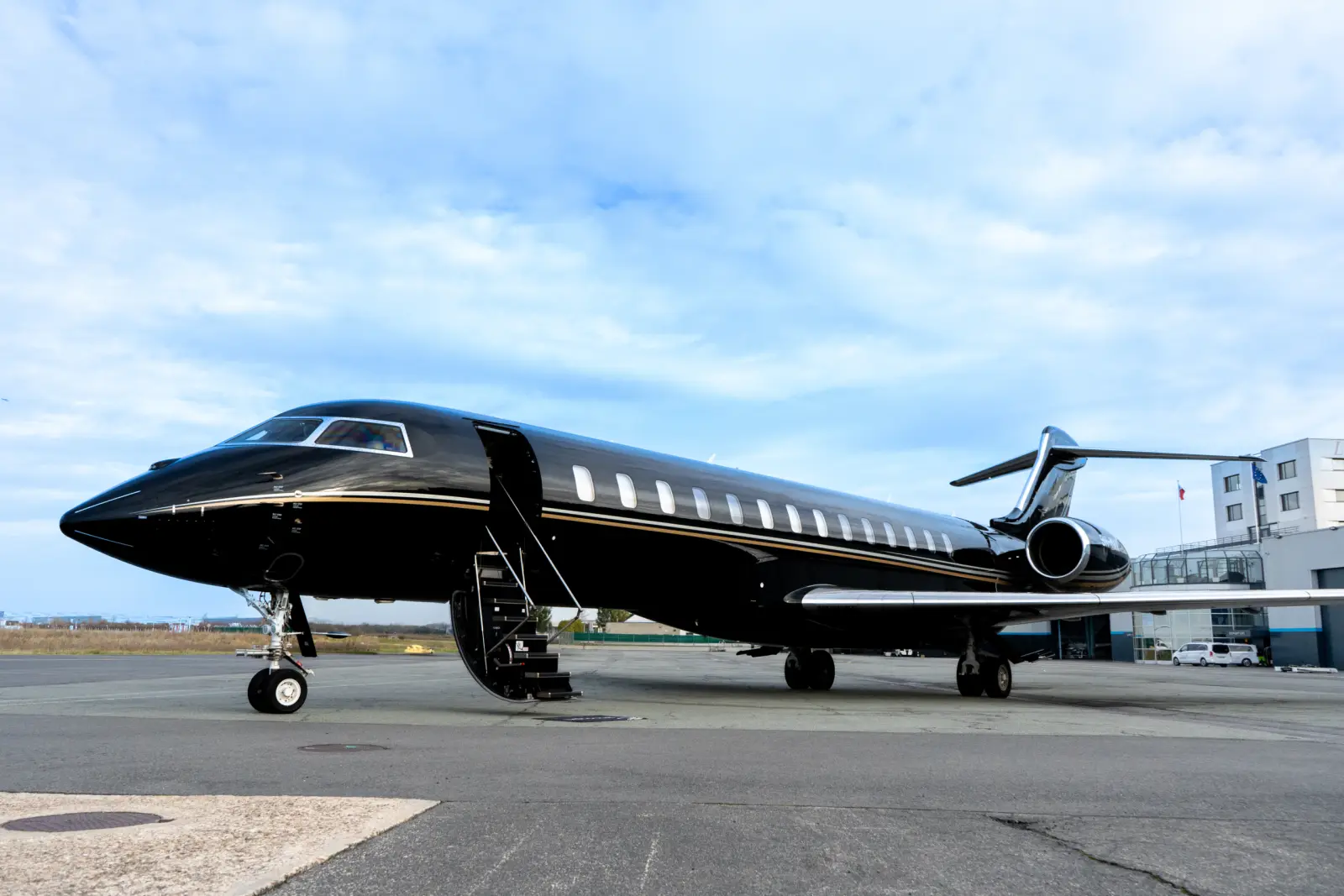 Bombardier Global 7500 9H-MAX operated by Astonjet, exterior