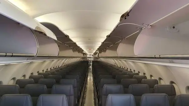 Airbus A320-200 9H-SLH
