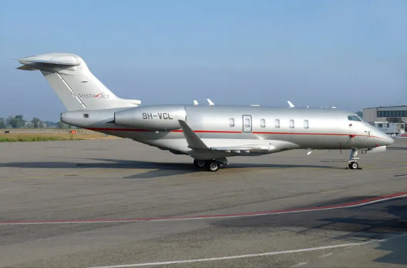 Bombardier Challenger 350 9H-VCL operated by Vistajet, exterior