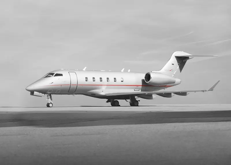 Bombardier Challenger 350 9H-VCS operated by Vistajet photo 3