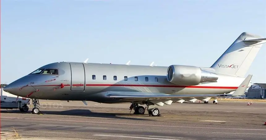 Bombardier Challenger 604 9H-VFK operated by Vistajet photo 3