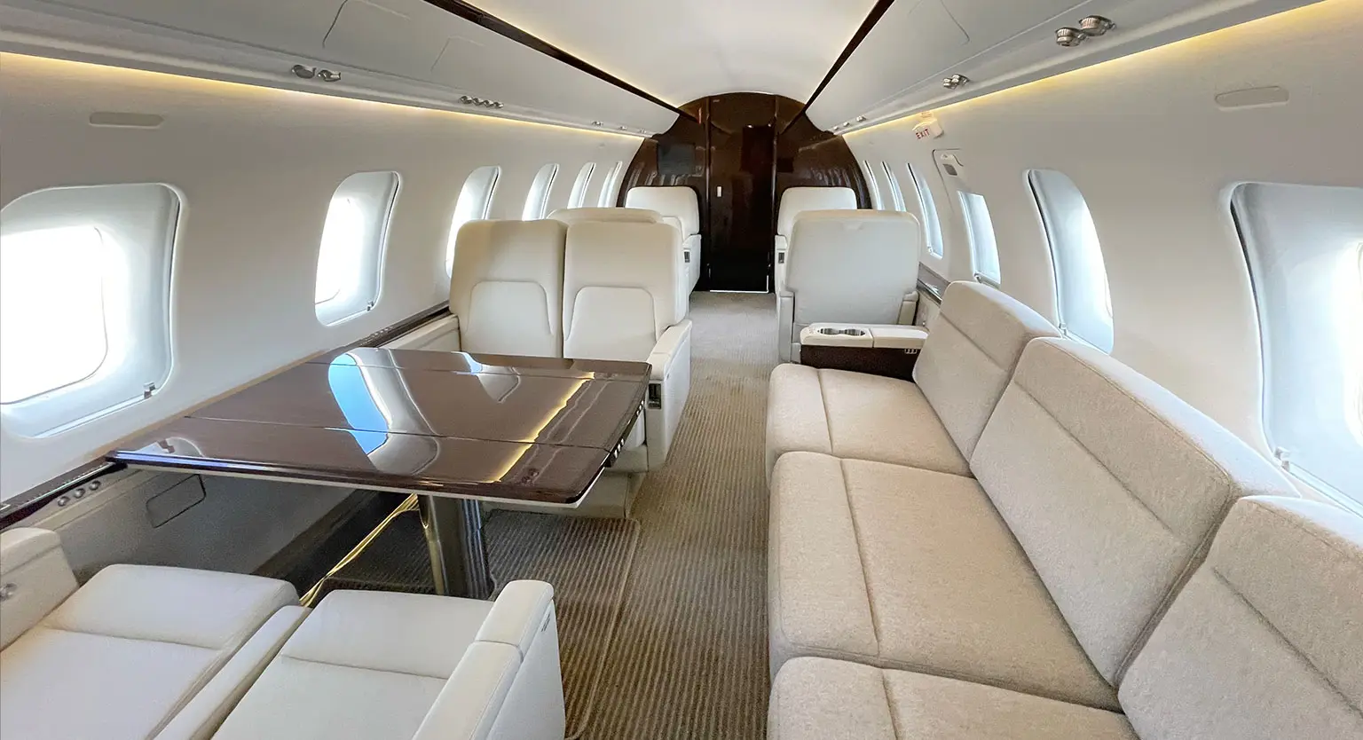 Bombardier Challenger 605 9H-VFN operated by Vistajet photo 5