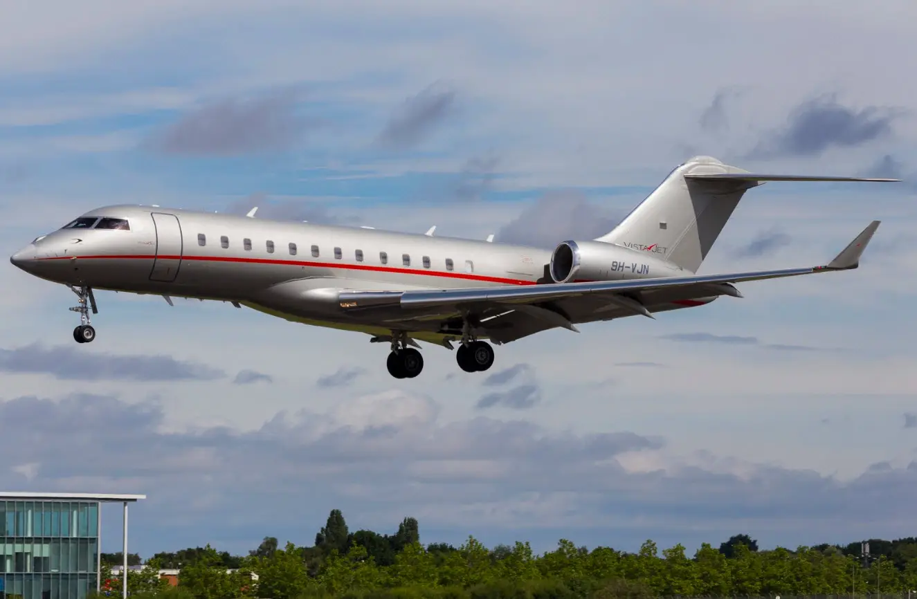 Bombardier Global 6000 9H-VJN operated by VistaJet, exterior