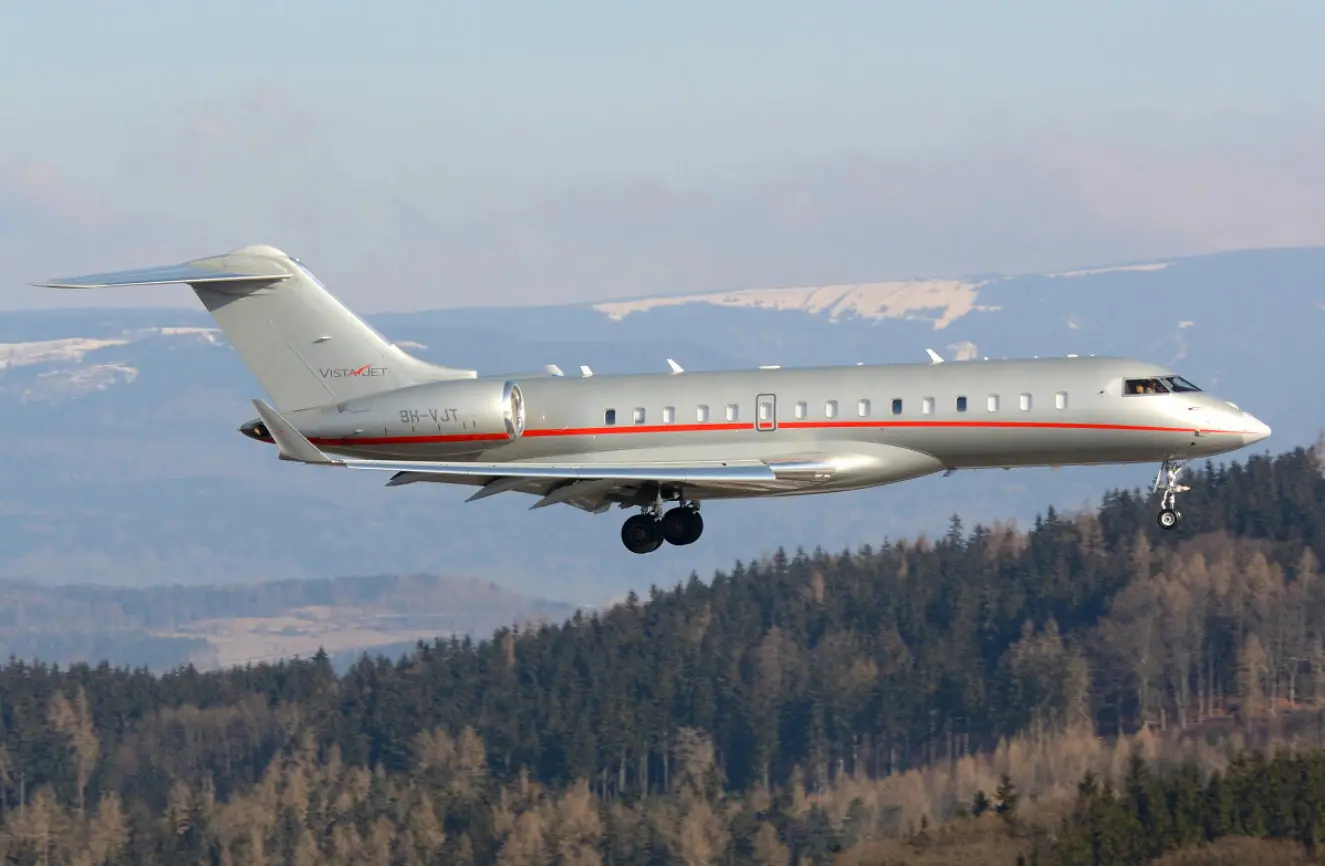 Bombardier Global 6000 9H-VJT operated by Vistajet, exterior