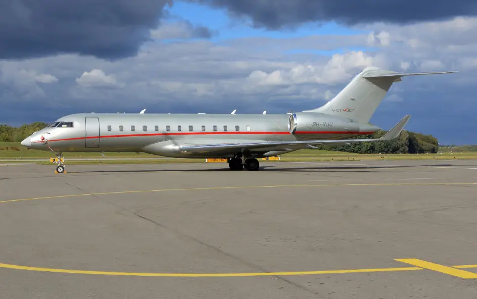 Bombardier Global 6000 9H-VJU operated by Vistajet, exterior