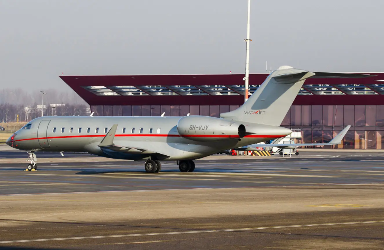 Bombardier Global 6000 9H-VJV operated by Vistajet, exterior