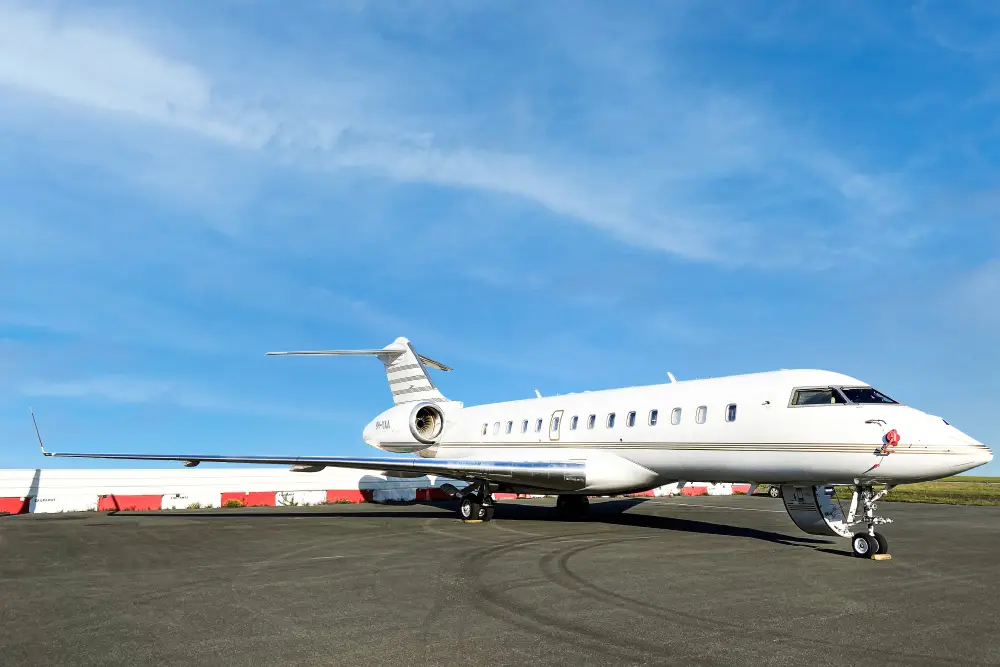 Bombardier Global 5000 9H-YAA operated by Luxaviation Group Europe, exterior