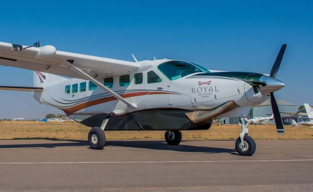 Cessna 208B Grand Caravan 9J-CID operated by Royal Air Charters Zambia photo 2