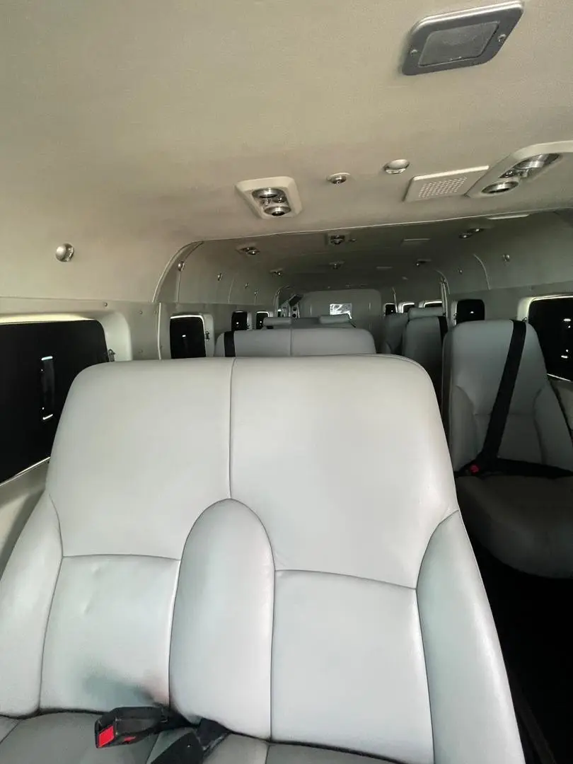 Cessna 208B Grand Caravan 9J-CID operated by Royal Air Charters Zambia photo 3