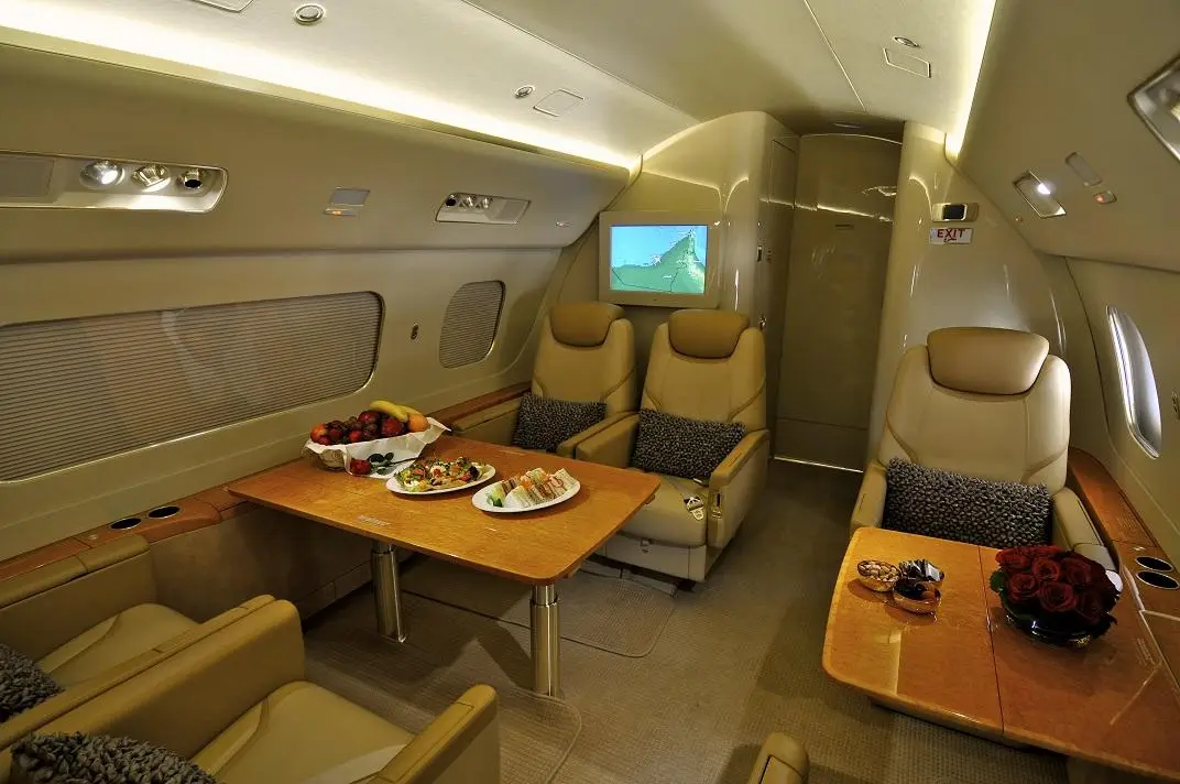 Embraer Lineage 1000 A6-HHS operated by Falcon Aviation Services photo 5