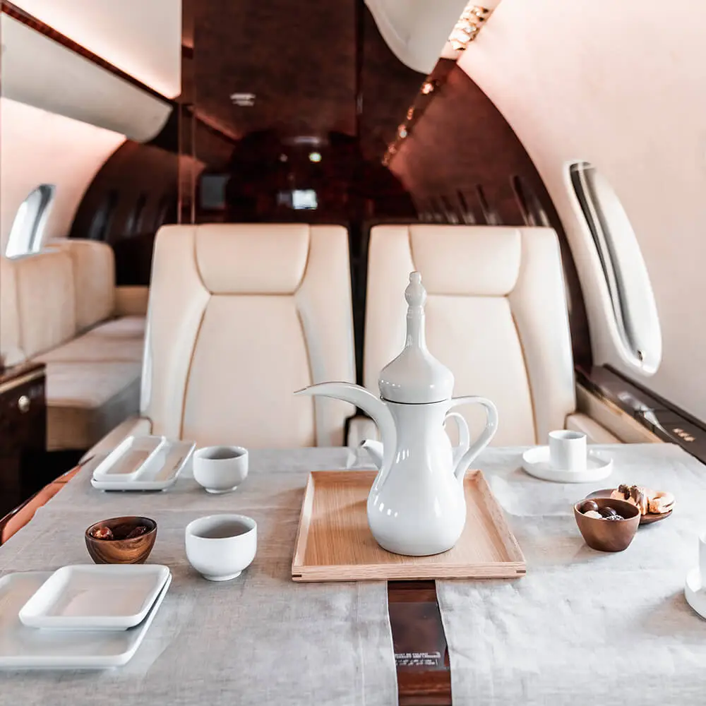 Bombardier Global 5000 A6-RJD