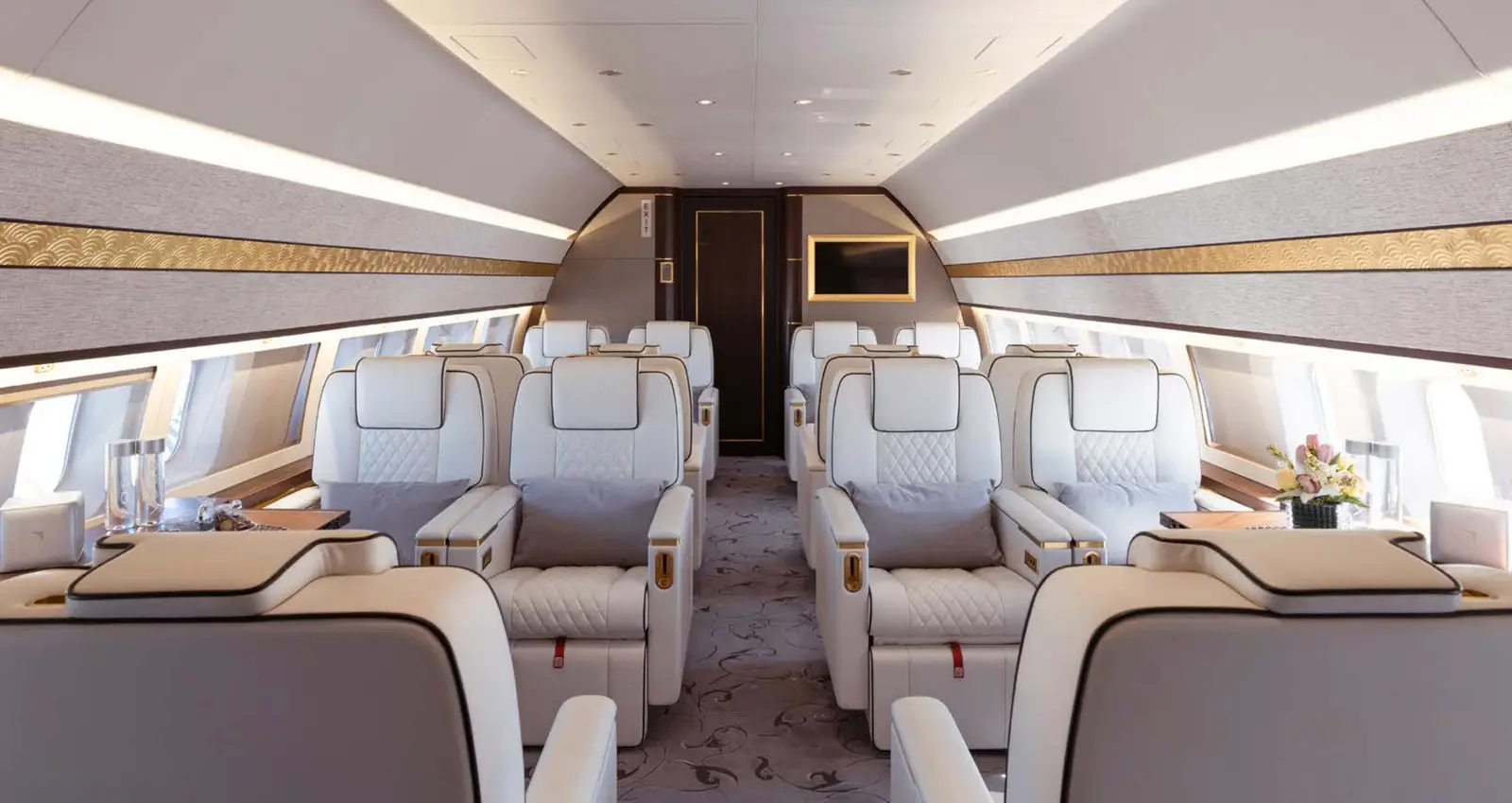 Boeing BBJ A6-RJF operated by RoyalJet LLC photo 2