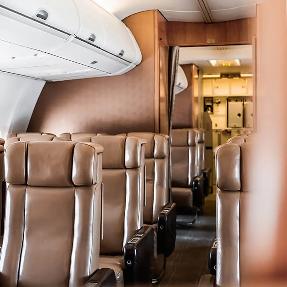 Boeing BBJ A6-RJZ operated by RoyalJet LLC photo 2