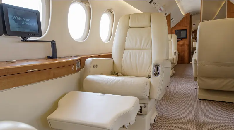 Dassault Falcon 900DX A6-RTS operated by Falcon Aviation Services photo 2