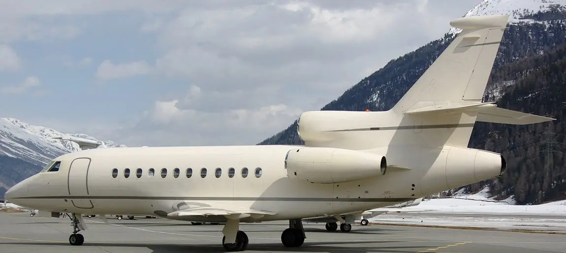 Dassault Falcon 900DX A6-RTS operated by Falcon Aviation Services photo 4