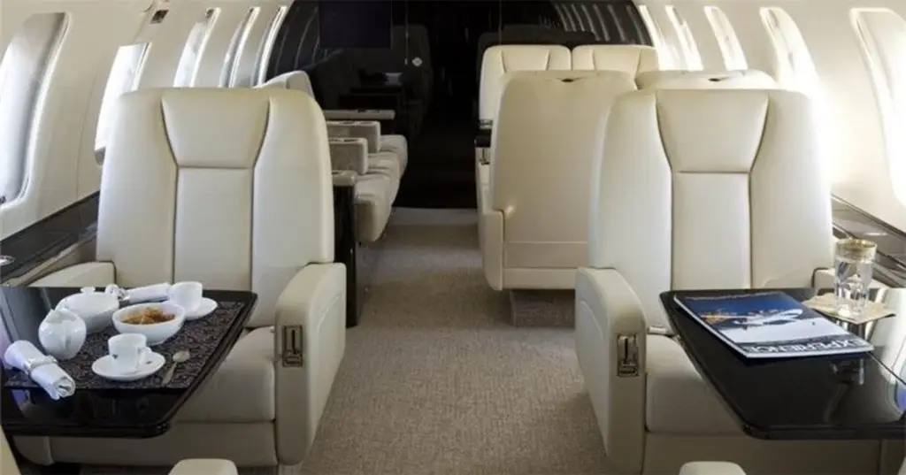 Bombardier Challenger 605 A6-SAJ operated by Gulf Wings FZE photo 6